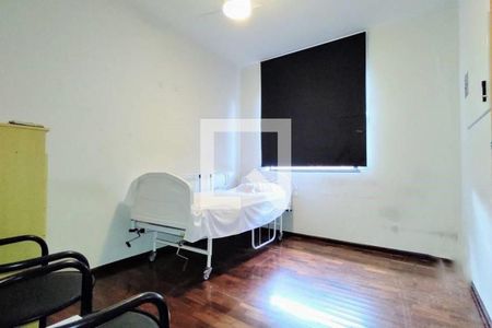 Casa à venda com 373m², 3 quartos e 3 vagas