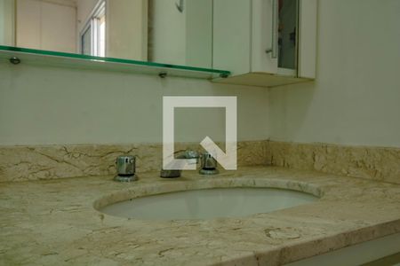 Apartamento à venda com 138m², 3 quartos e 3 vagas Apartamento à venda com 138m², 3 quartos e 3 vagasQuarto 3