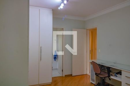 Apartamento à venda com 138m², 3 quartos e 3 vagas Apartamento à venda com 138m², 3 quartos e 3 vagasQuarto 2