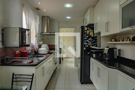 Apartamento à venda com 138m², 3 quartos e 3 vagas Apartamento à venda com 138m², 3 quartos e 3 vagasCozinha