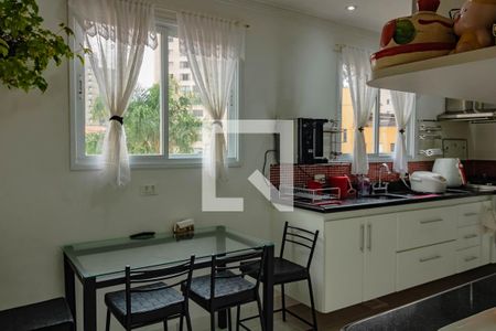 Apartamento à venda com 138m², 3 quartos e 3 vagas Apartamento à venda com 138m², 3 quartos e 3 vagasCozinha