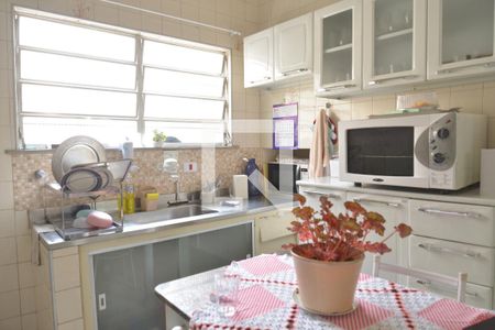 Casa à venda com 240m², 3 quartos e 5 vagasCozinha