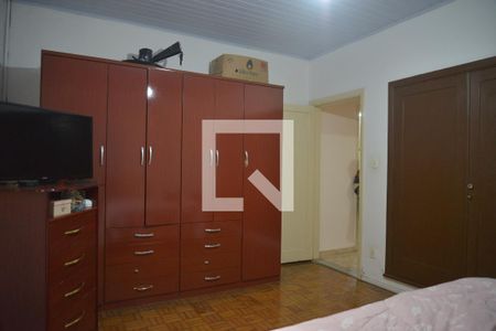 Casa à venda com 240m², 3 quartos e 5 vagasQuarto