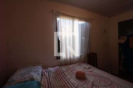 Casa à venda com 80m², 4 quartos e 1 vagaQuarto