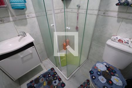 Casa à venda com 80m², 4 quartos e 1 vagaBanheiro