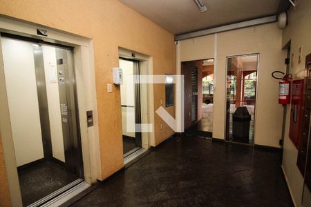 Apartamento à venda com 72m², 3 quartos e 1 vaga Apartamento à venda com 72m², 3 quartos e 1 vagaHall de entrada