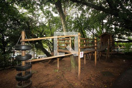 Apartamento à venda com 72m², 3 quartos e 1 vaga Apartamento à venda com 72m², 3 quartos e 1 vagaÁrea comum - Playground