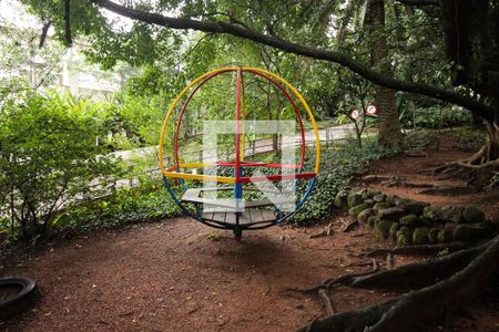 Apartamento à venda com 72m², 3 quartos e 1 vaga Apartamento à venda com 72m², 3 quartos e 1 vagaÁrea comum - Playground