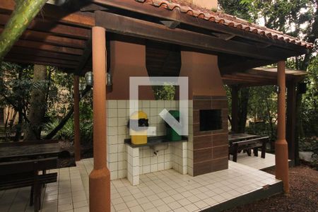 Apartamento à venda com 72m², 3 quartos e 1 vaga Apartamento à venda com 72m², 3 quartos e 1 vagaÁrea comum - Churrasqueira