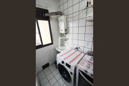 Apartamento à venda com 72m², 3 quartos e 1 vaga Apartamento à venda com 72m², 3 quartos e 1 vagaCozinha e Área de Serviço