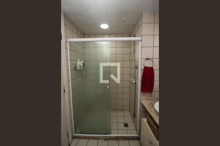 Apartamento à venda com 72m², 3 quartos e 1 vaga Apartamento à venda com 72m², 3 quartos e 1 vagaBanheiro