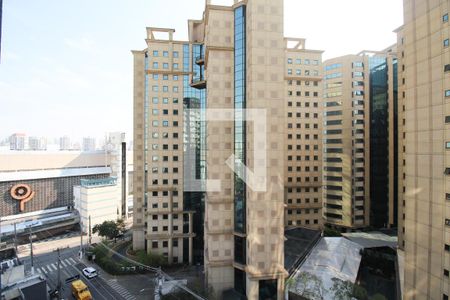 Vista de apartamento para alugar com 1 quarto, 40m² em Indianópolis, São Paulo