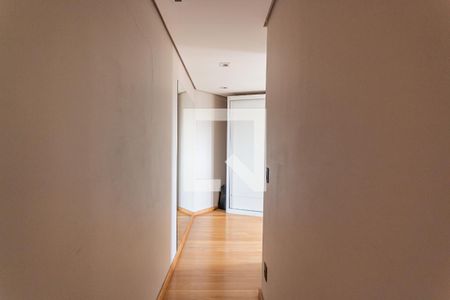 Apartamento para alugar com 200m², 3 quartos e 6 vagasCloset