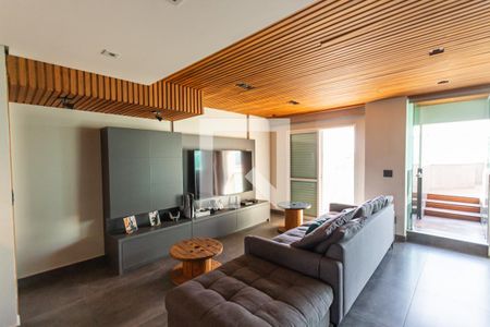 Apartamento para alugar com 200m², 3 quartos e 6 vagasSala de TV