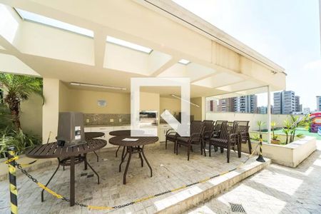 Apartamento para alugar com 200m², 3 quartos e 6 vagasÁrea comum - Churrasqueira