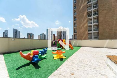Apartamento para alugar com 200m², 3 quartos e 6 vagasÁrea Comum - Playground