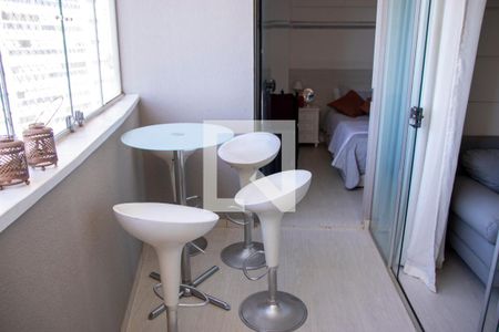 Apartamento para alugar com 55m², 1 quarto e 1 vaga Apartamento para alugar com 55m², 1 quarto e 1 vagaVaranda
