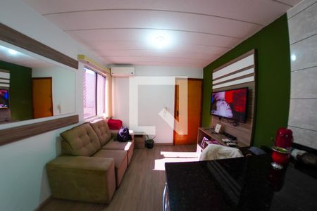 Sala de apartamento para alugar com 2 quartos, 48m² em Canudos, Novo Hamburgo