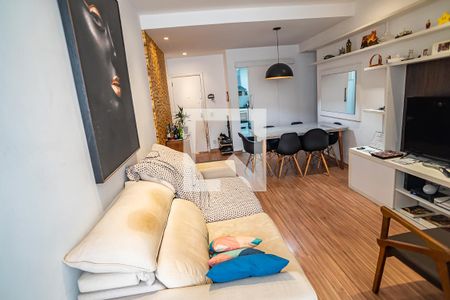 Apartamento à venda com 90m², 2 quartos e sem vagaSala