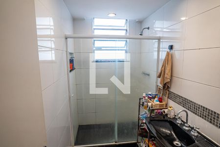 Apartamento à venda com 90m², 2 quartos e sem vagaBanheiro