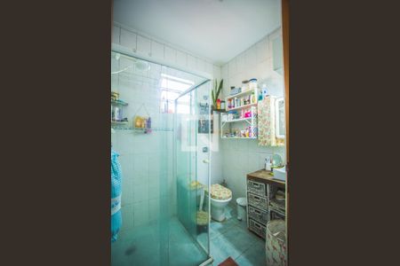 Casa à venda com 176m², 3 quartos e 2 vagas Casa à venda com 176m², 3 quartos e 2 vagasBanheiro Suíte