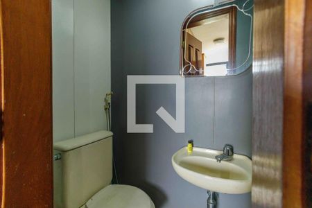 Apartamento à venda com 180m², 3 quartos e 2 vagasBanheiro de Serviço