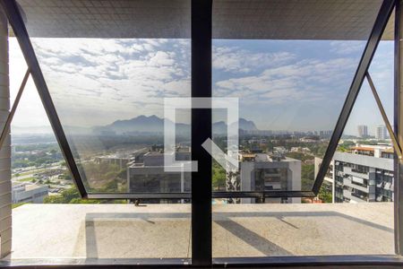 Apartamento à venda com 180m², 3 quartos e 2 vagasÁrea de Serviço Janela