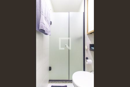 Apartamento à venda com 50m², 2 quartos e 1 vaga Apartamento à venda com 50m², 2 quartos e 1 vagaBanheiro da Suíte