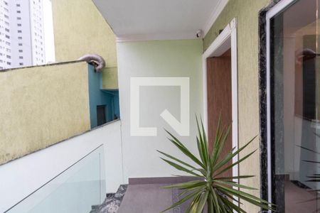 Casa à venda com 137m², 2 quartos e 2 vagas Casa à venda com 137m², 2 quartos e 2 vagasVaranda da Sala