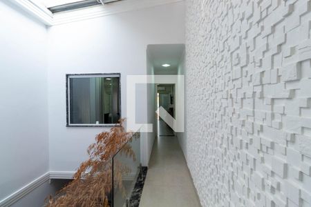 Casa à venda com 137m², 2 quartos e 2 vagas Casa à venda com 137m², 2 quartos e 2 vagasCorredor