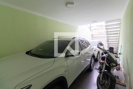 Casa à venda com 137m², 2 quartos e 2 vagas Casa à venda com 137m², 2 quartos e 2 vagasGaragem