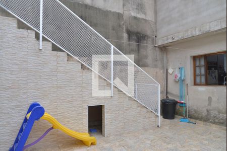 Casa à venda com 150m², 4 quartos e 2 vagasQuintal