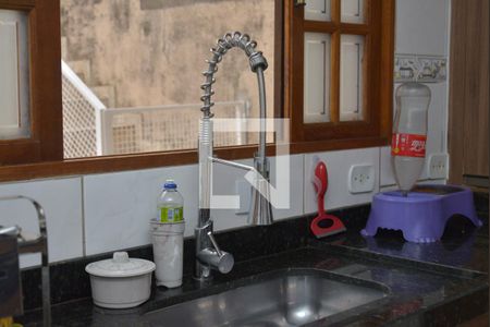 Casa à venda com 150m², 4 quartos e 2 vagasCozinha