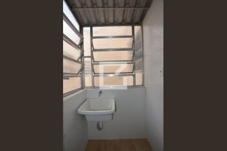 Apartamento para alugar com 60m², 2 quartos e 1 vagaÁrea de Serviço