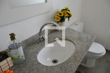 Apartamento para alugar com 145m², 3 quartos e 3 vagasBanheiro 4