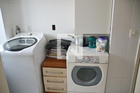 Apartamento para alugar com 145m², 3 quartos e 3 vagasÁrea de Serviço