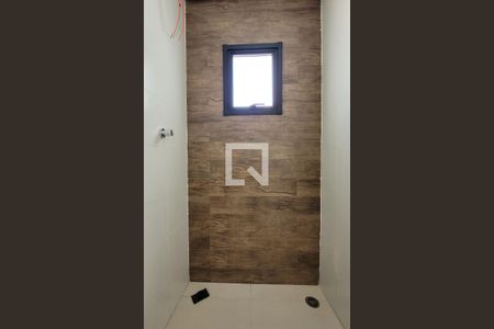 Apartamento à venda com 100m², 2 quartos e 2 vagas Apartamento à venda com 100m², 2 quartos e 2 vagasBanheiro