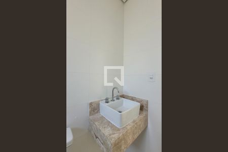 Apartamento à venda com 100m², 2 quartos e 2 vagas Apartamento à venda com 100m², 2 quartos e 2 vagasBanheiro