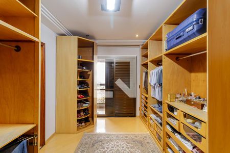 Apartamento à venda com 300m², 4 quartos e 4 vagasSuíte 2