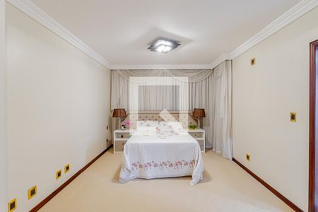 Apartamento à venda com 300m², 4 quartos e 4 vagasSuíte 1