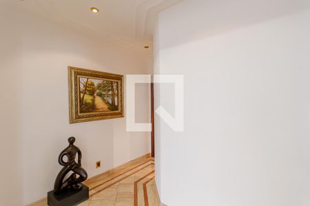 Apartamento à venda com 300m², 4 quartos e 4 vagasEntrada