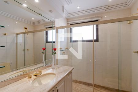 Apartamento à venda com 300m², 4 quartos e 4 vagasBanheiro da Suíte 3