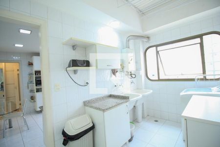 Apartamento para alugar com 170m², 3 quartos e 2 vagas Apartamento para alugar com 170m², 3 quartos e 2 vagasÁrea de Serviço