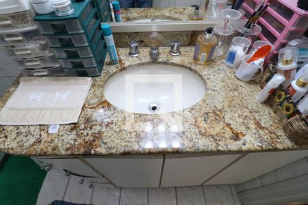 Casa à venda com 232m², 2 quartos e 1 vagaBanheiro 2