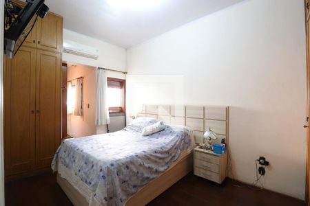 Casa à venda com 232m², 2 quartos e 1 vagaQuarto Suíte