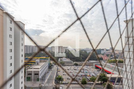 Vista da sala  de apartamento para alugar com 2 quartos, 45m² em Taboão, São Bernardo do Campo