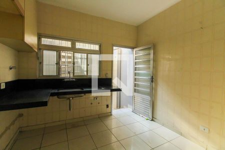Casa à venda com 150m², 3 quartos e 2 vagasCozinha