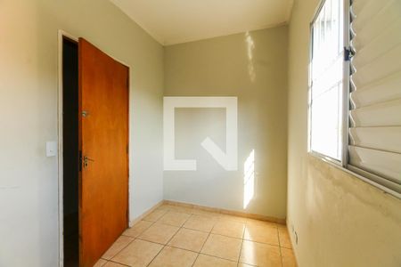 Casa à venda com 150m², 3 quartos e 2 vagasQuarto 2