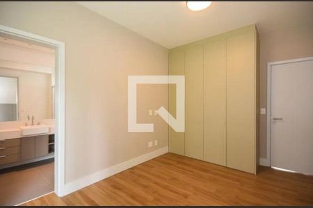Apartamento à venda com 252m², 3 quartos e 4 vagas