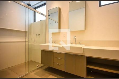 Apartamento à venda com 252m², 3 quartos e 4 vagas